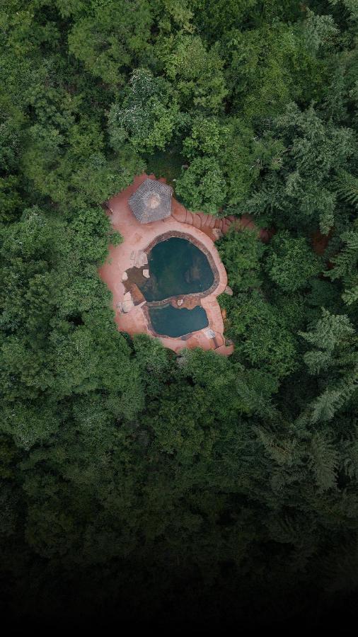 Hampi'S Whiskers Resort Exteriör bild